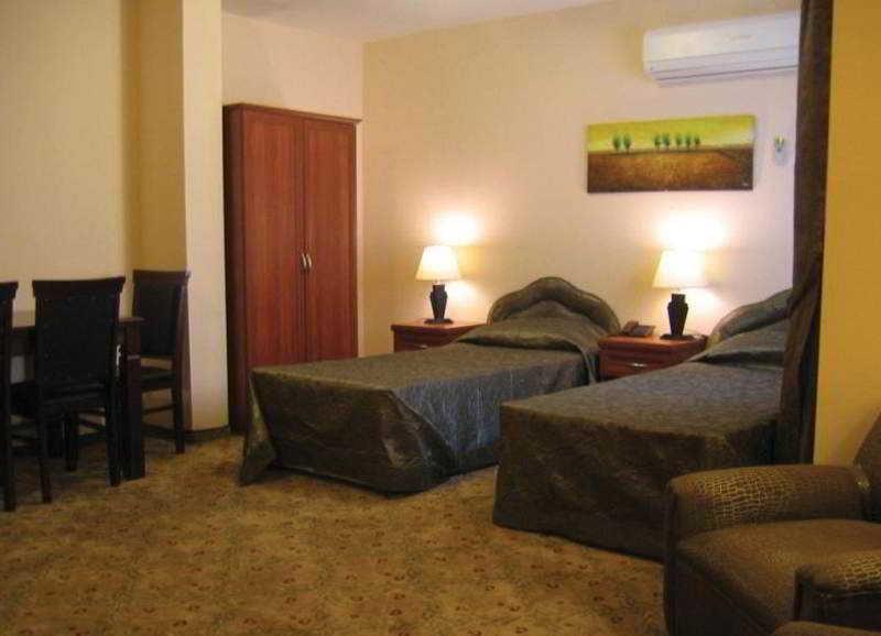 Life Hotel Kyrenia  Ngoại thất bức ảnh